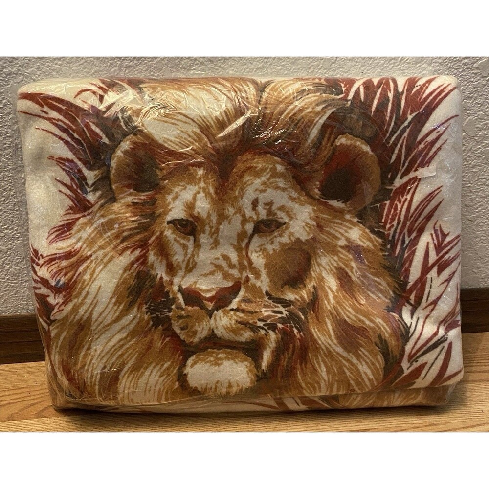Vtg 70s Lion Cannon 72 x 90 blanket MCM 100% Polyester NIP Made in USA